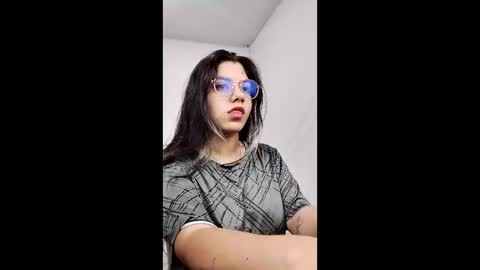 Snapshot of harper_ks1 chatting on March 13, 2026, 3:57 am Harper online show from March 13, 2026, 3:57 am