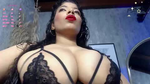 harper_ziu online show from December 1, 2025, 12:10 pm