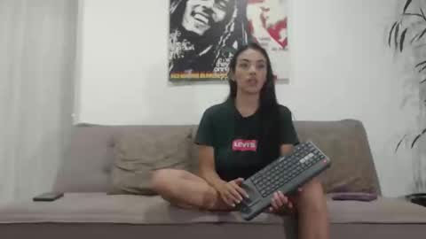 hannaandharri online show from May 7, 2026, 3:12 am