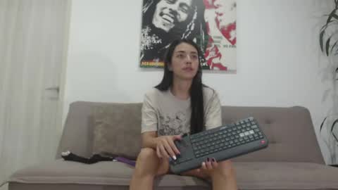 Snapshot of harrycum4you chatting on June 16, 2026, 2:14 am hannaandharri online show from June 16, 2026, 2:14 am