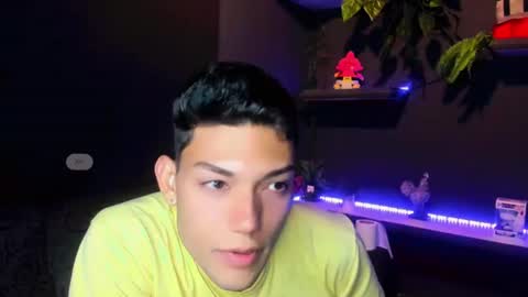 Snapshot of harrydavidsonx chatting on June 17, 2026, 2:18 pm ... online show from June 17, 2026, 2:18 pm