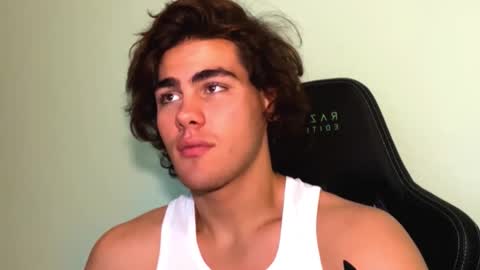 harryking1 online show from November 23, 2025, 5:57 pm