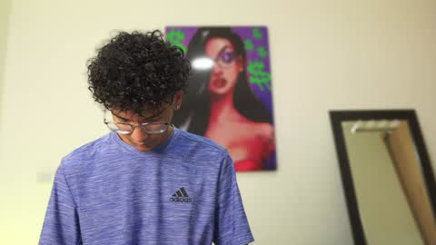 Snapshot of harrytwink18 chatting on December 11, 2024, 1:17 pm HARRY online show from December 11, 2024, 1:17 pm