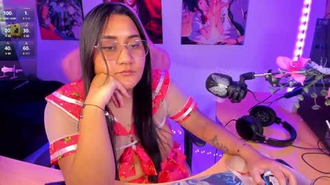 karen  online show from January 7, 2025, 1:17 am