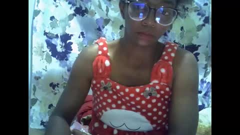 Snapshot of harysette chatting on June 2, 2026, 6:43 pm harysette online show from June 2, 2026, 6:43 pm