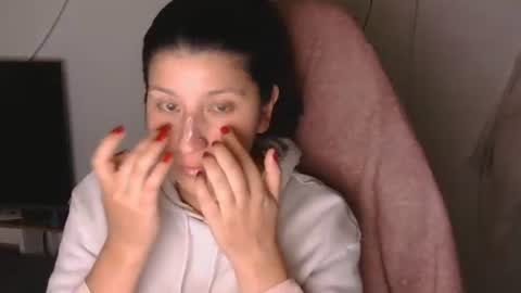 lady online show from April 20, 2026, 4:15 am