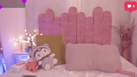 hasret_sesim online show from March 8, 2025, 3:39 am