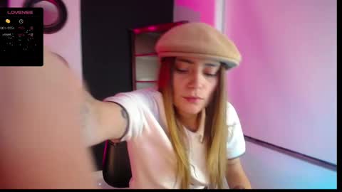 Nicole online show from January 13, 2025, 11:38 pm