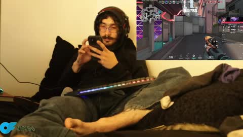 More content   2   online show from January 30, 2025, 11:45 pm