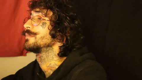 More content   2   online show from February 15, 2025, 4:58 am