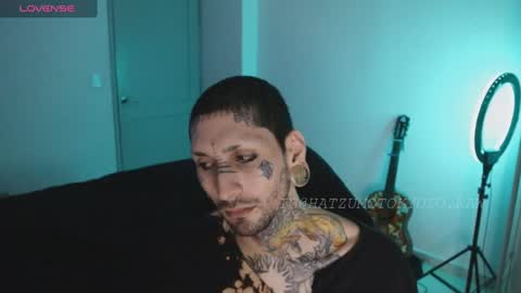 More content   2   online show from October 9, 2025, 4:32 am