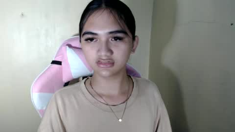 Snapshot of hawadiha chatting on June 18, 2026, 4:13 am LIX online show from June 18, 2026, 4:13 am