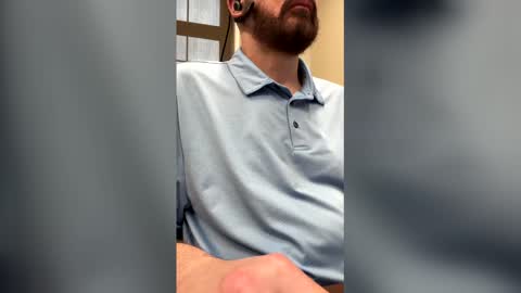 hawkeyedad online show from April 23, 2026, 8:00 pm