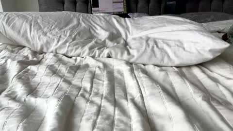 Amber  -   or vip  online show from March 3, 2025, 4:46 pm