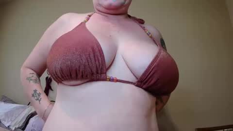 Bunny Chatsworth online show from September 19, 2025, 4:29 pm