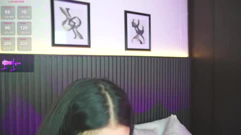 haylie  See you tonight at 8pm Colombia time online show from November 8, 2025, 3:07 am