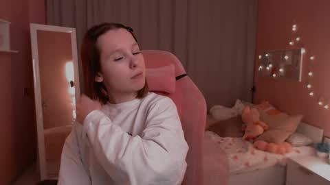 Snapshot of haya_harareet chatting on January 8, 2026, 1:19 am Mia online show from January 8, 2026, 1:19 am