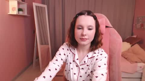 Mia online show from February 6, 2026, 1:21 am