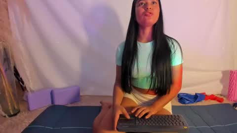 Hayami  online show from September 10, 2025, 12:16 pm