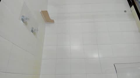 Hayami  online show from December 4, 2025, 2:04 pm