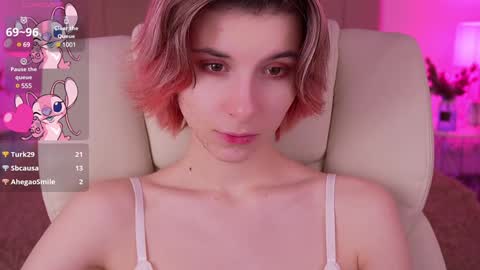 haylaamber online show from January 19, 2025, 5:15 am