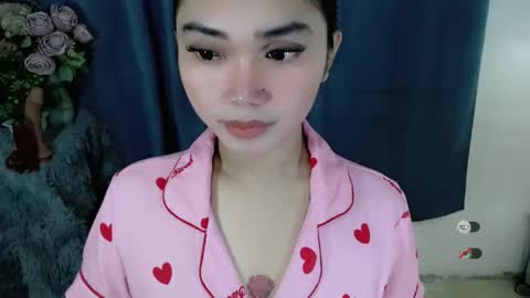 haylee online show from September 17, 2025, 12:12 am