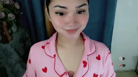 haylee online show from September 30, 2025, 12:37 am