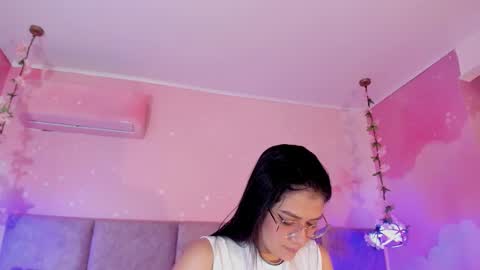 haylenpark online show from November 26, 2025, 10:05 am