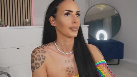 Hayley online show from February 24, 2026, 10:08 pm