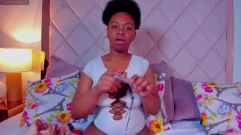 Snapshot of hazel_lanee chatting on May 9, 2026, 8:41 am hazel_lanee online show from May 9, 2026, 8:41 am