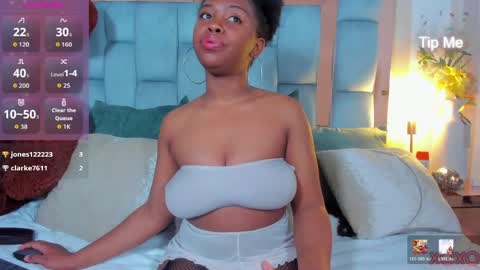 Snapshot of hazel_lanee chatting on May 15, 2026, 4:30 am hazel_lanee online show from May 15, 2026, 4:30 am