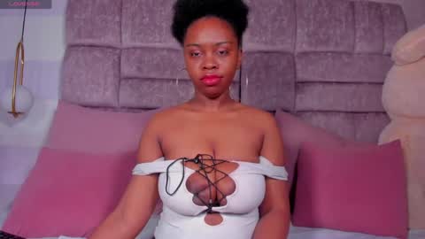 Snapshot of hazel_lanee chatting on May 24, 2026, 3:55 am hazel_lanee online show from May 24, 2026, 3:55 am