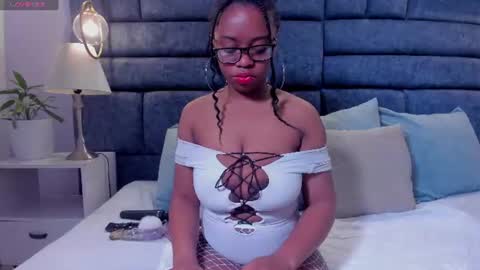Snapshot of hazel_lanee chatting on June 29, 2026, 7:58 am hazel_lanee online show from June 29, 2026, 7:58 am
