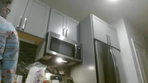 Hazel online show from January 5, 2025, 11:12 pm