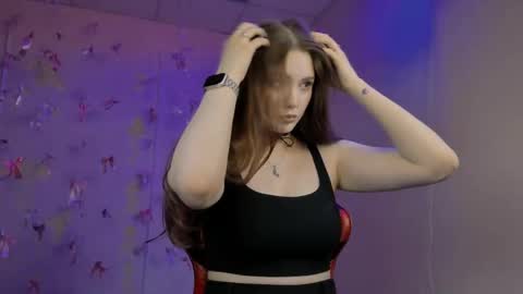 Hazel online show from May 22, 2026, 12:33 pm