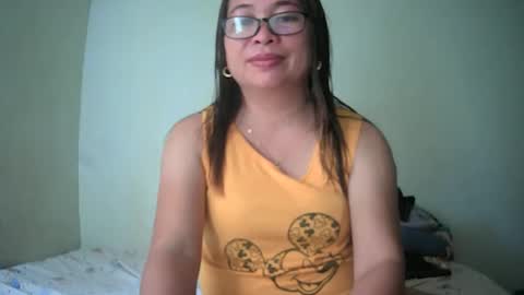 Snapshot of hazeldhane chatting on January 22, 2025, 6:10 am hazeldhane online show from January 22, 2025, 6:10 am