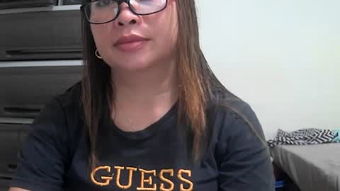 Snapshot of hazeldhane chatting on February 28, 2025, 5:59 am hazeldhane online show from February 28, 2025, 5:59 am