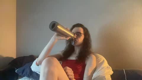 Hazel online show from April 14, 2026, 8:26 pm