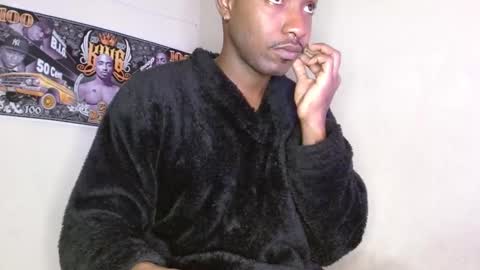 hazlan_420 online show from September 28, 2025, 9:58 am