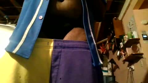 Snapshot of hbdj2164 chatting on October 13, 2025, 10:48 am hbdj2164 online show from October 13, 2025, 10:48 am