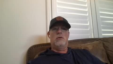 Snapshot of hdeuce22 chatting on March 19, 2026, 7:40 pm Hdeuce22 online show from March 19, 2026, 7:40 pm