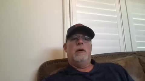 Snapshot of hdeuce22 chatting on March 20, 2026, 5:29 pm Hdeuce22 online show from March 20, 2026, 5:29 pm