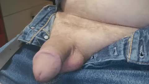 Snapshot of hdmaturecutcock chatting on October 8, 2025, 2:47 pm Eddy online show from October 8, 2025, 2:47 pm