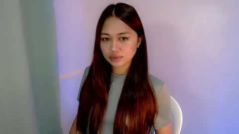 Yoshin online show from November 30, 2025, 8:57 pm