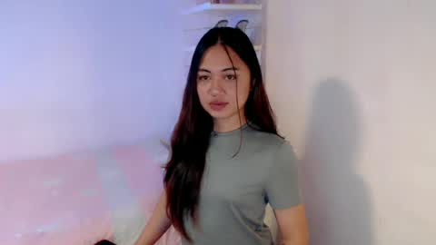 Snapshot of heart_of_asia chatting on July 4, 2026, 2:29 am Yoshin online show from July 4, 2026, 2:29 am