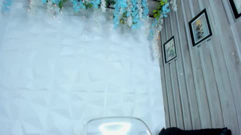 Snapshot of heather_dowd chatting on September 14, 2025, 12:32 am heather online show from September 14, 2025, 12:32 am