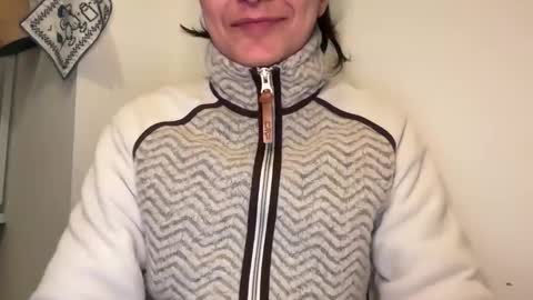 Snapshot of heatherfish chatting on February 26, 2026, 8:52 pm heatherfish online show from February 26, 2026, 8:52 pm