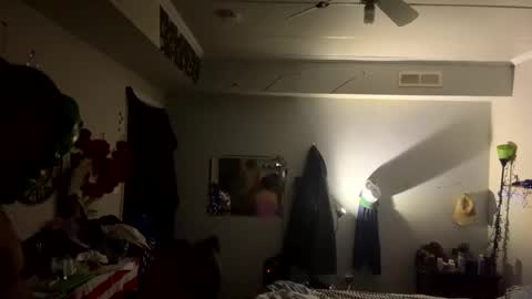 heatskii online show from November 19, 2025, 10:26 am