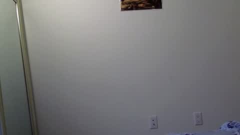 Snapshot of heatwavee chatting on December 10, 2024, 7:11 pm heatwavee online show from December 10, 2024, 7:11 pm