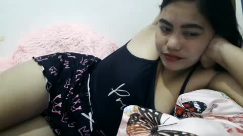 heavenlyeyes69 online show from January 25, 2025, 9:35 pm